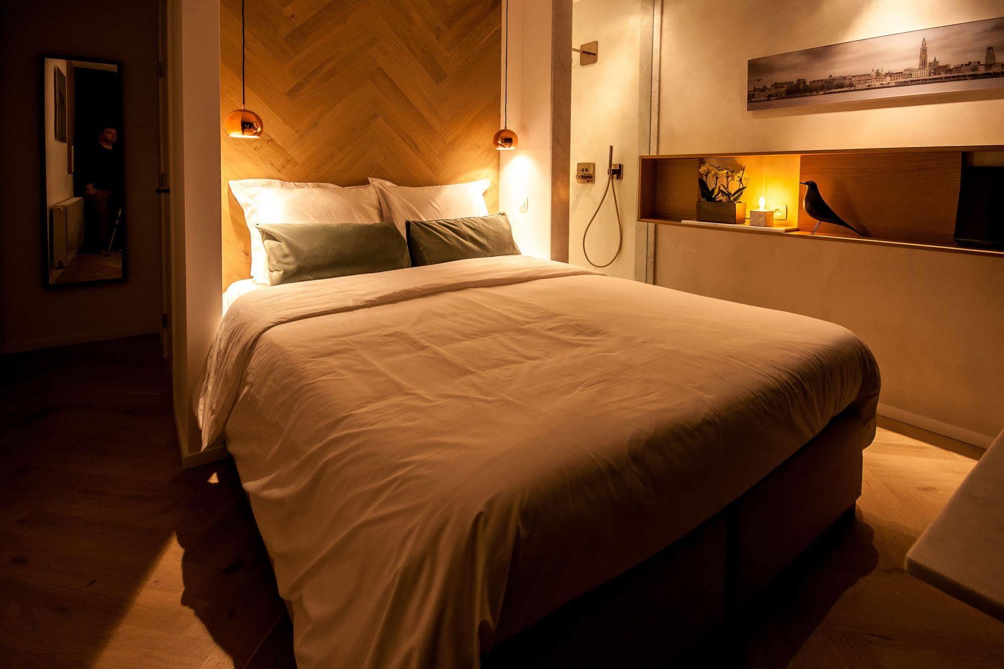 Kaai 11 Hotel Antwerpen Bagian luar foto